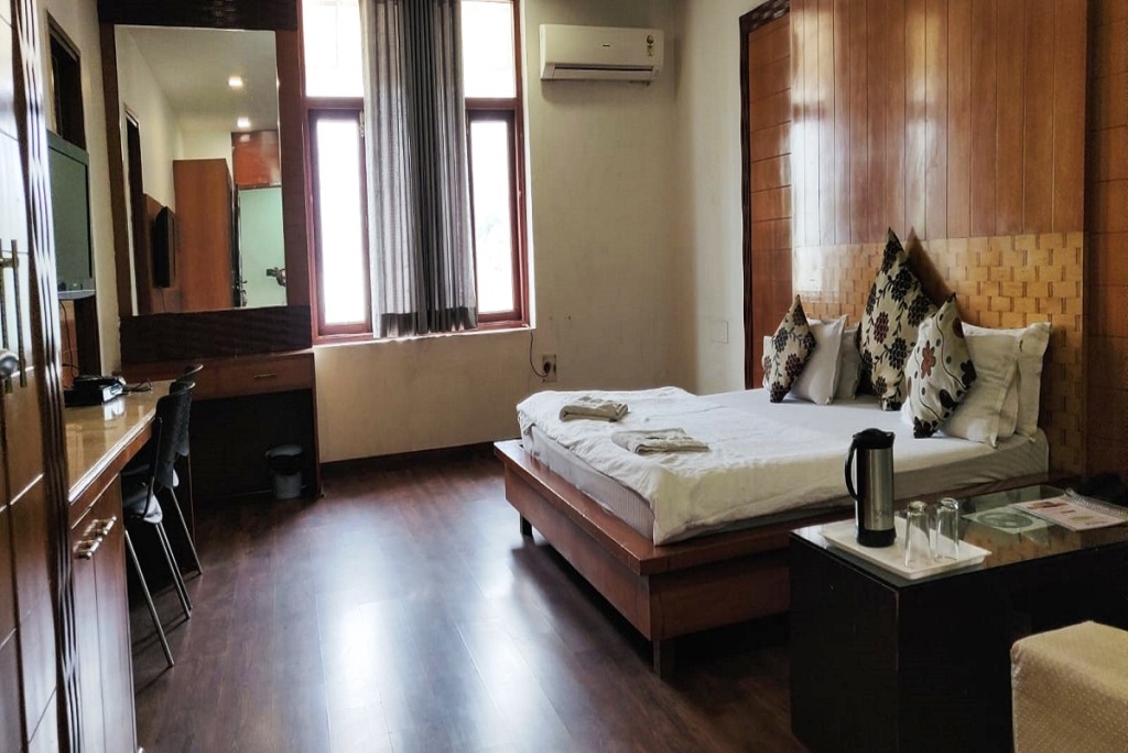 Канпур: Mandakini Plaza Hotel