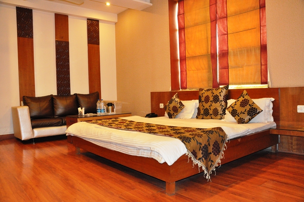 Канпур: Mandakini Plaza Hotel