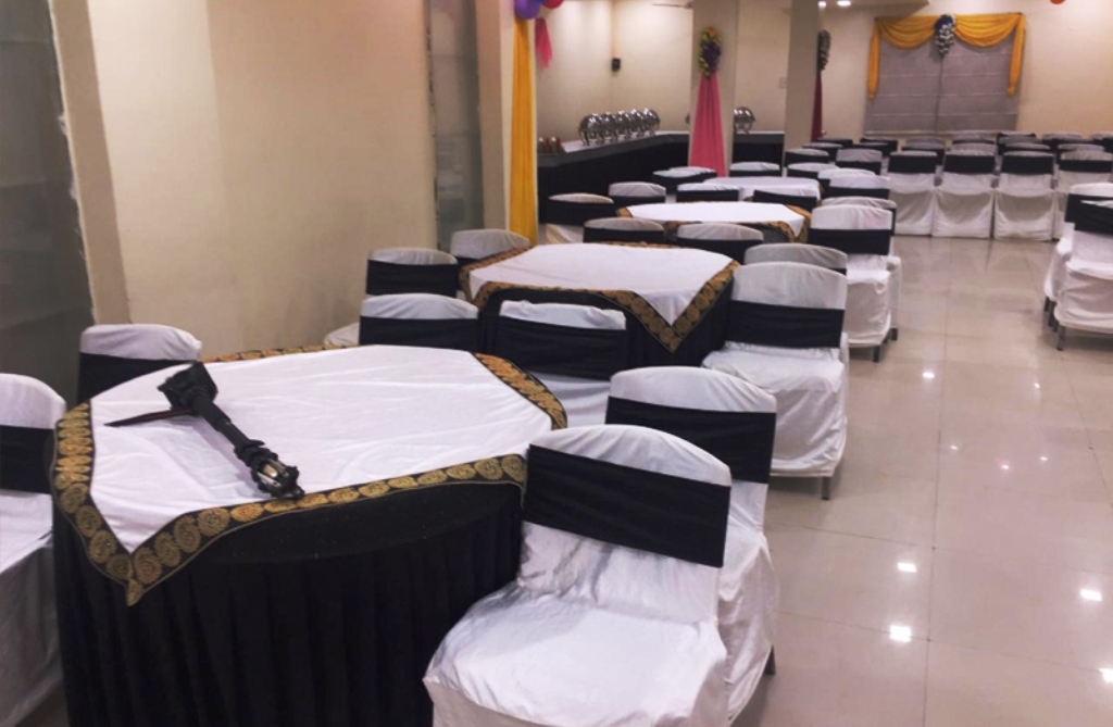 Канпур: Mandakini Plaza Hotel