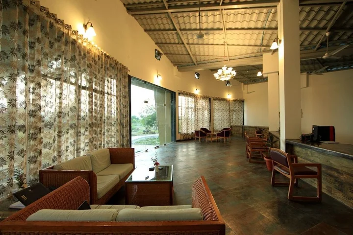 Чимур: Chimur Tiger Resort