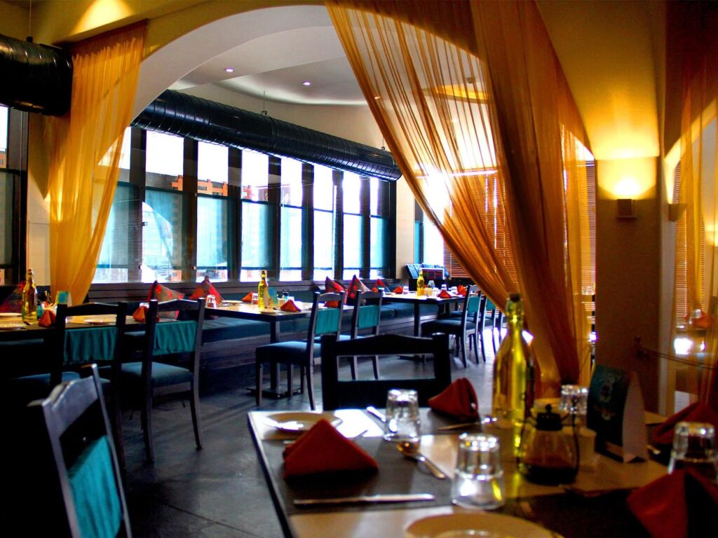 Секундерабад: OYO Premium Karkhana Secunderabad