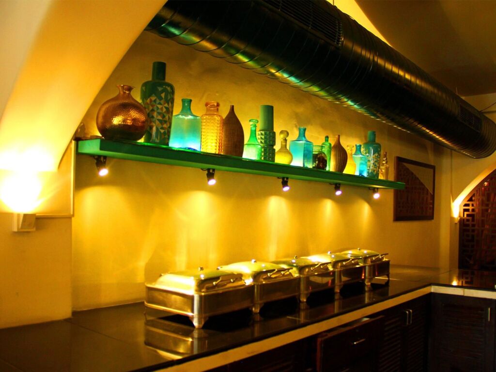 Секундерабад: OYO Premium Karkhana Secunderabad