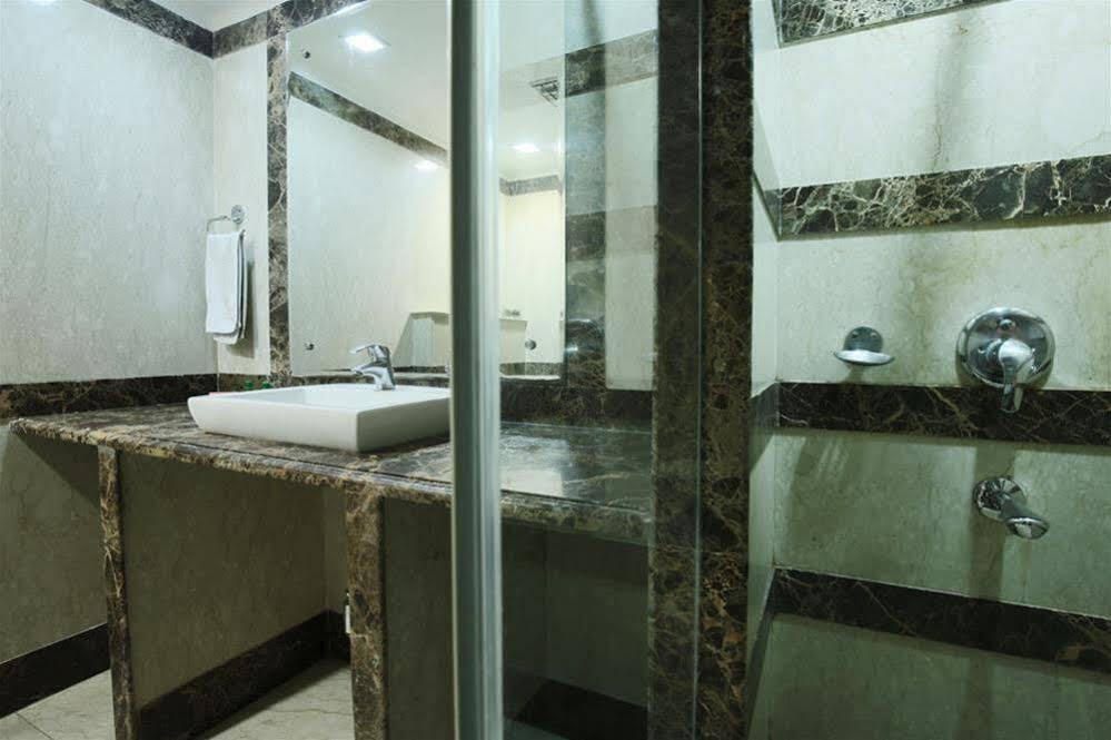 Нью-Дели: FabHotel Lajpat Nagar