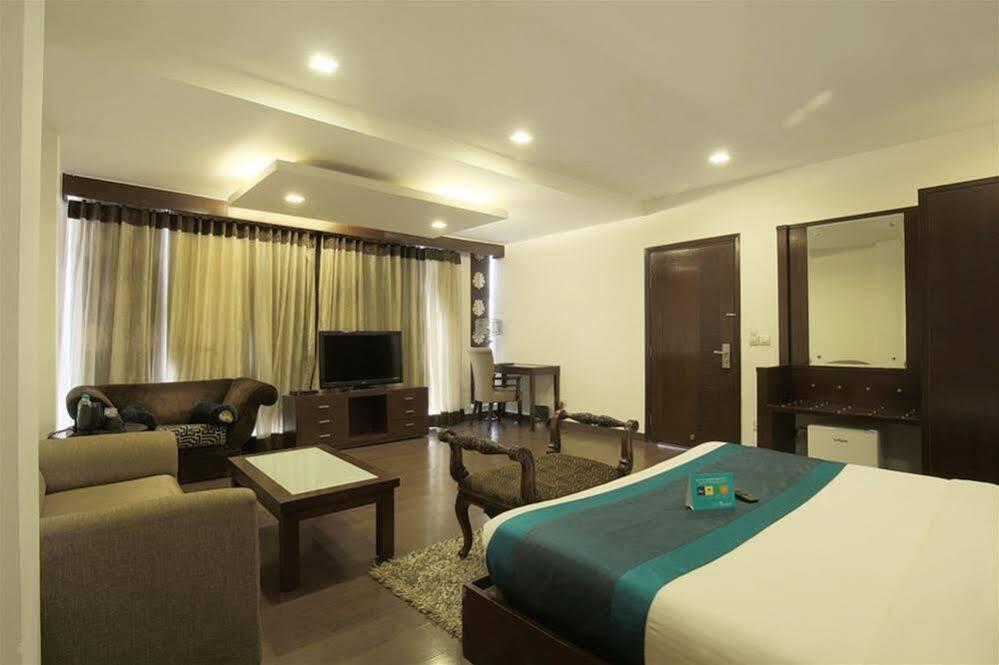 Нью-Дели: FabHotel Lajpat Nagar