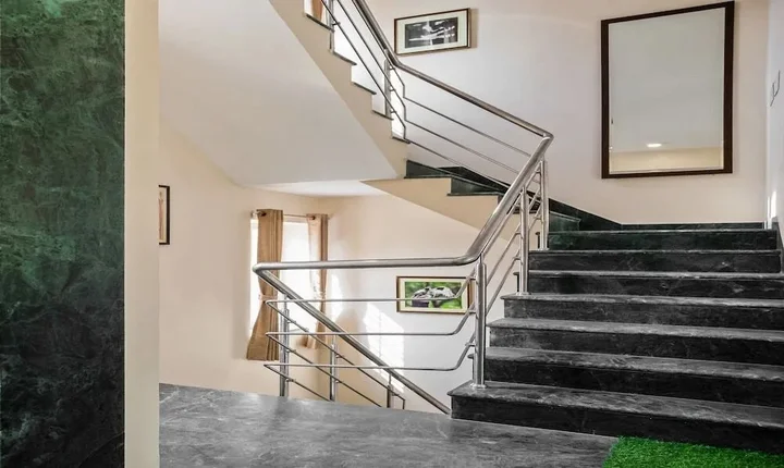Колката: Indus Residency