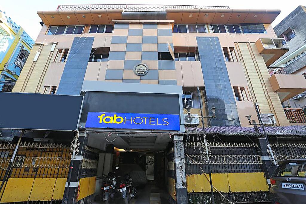 Fabhotel Heera Holiday Inn — фото 5