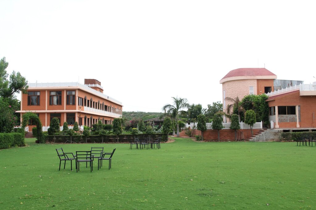 Алвар: Sariska Tiger Camp Resort