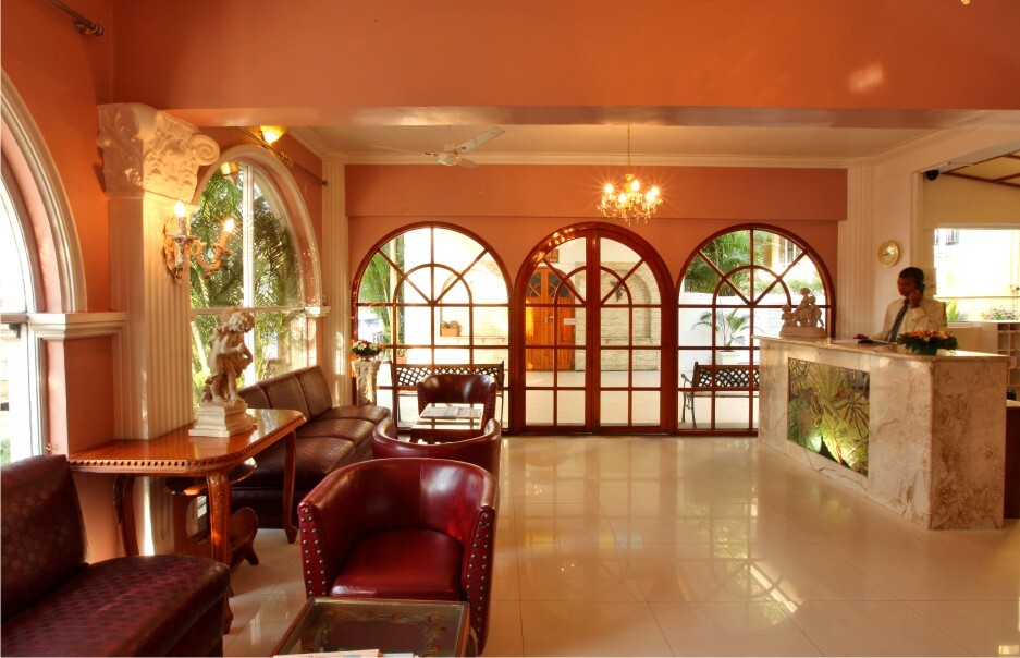 Лонавала: Avion Holiday Resort