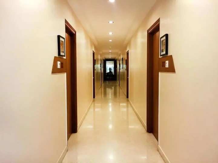 Бангалор: OYO Premium Banashankari Metro Station