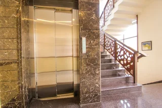 Лакхнау: OYO 2697 Hotel Edesia