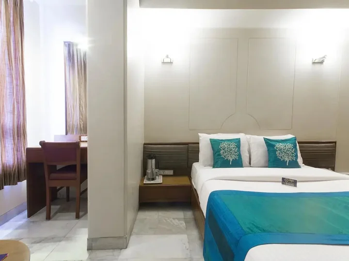 Мумбаи: OYO 1249 Hotel Ashray International