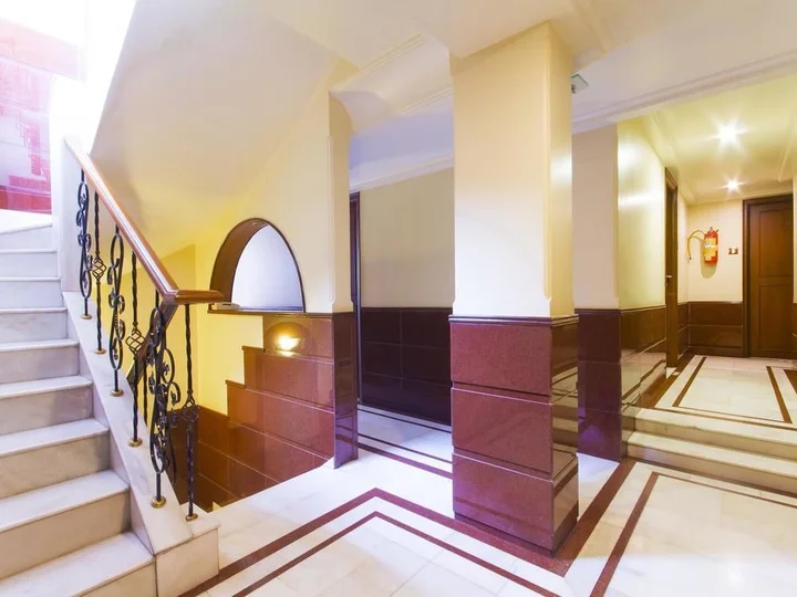 Мумбаи: OYO 1249 Hotel Ashray International