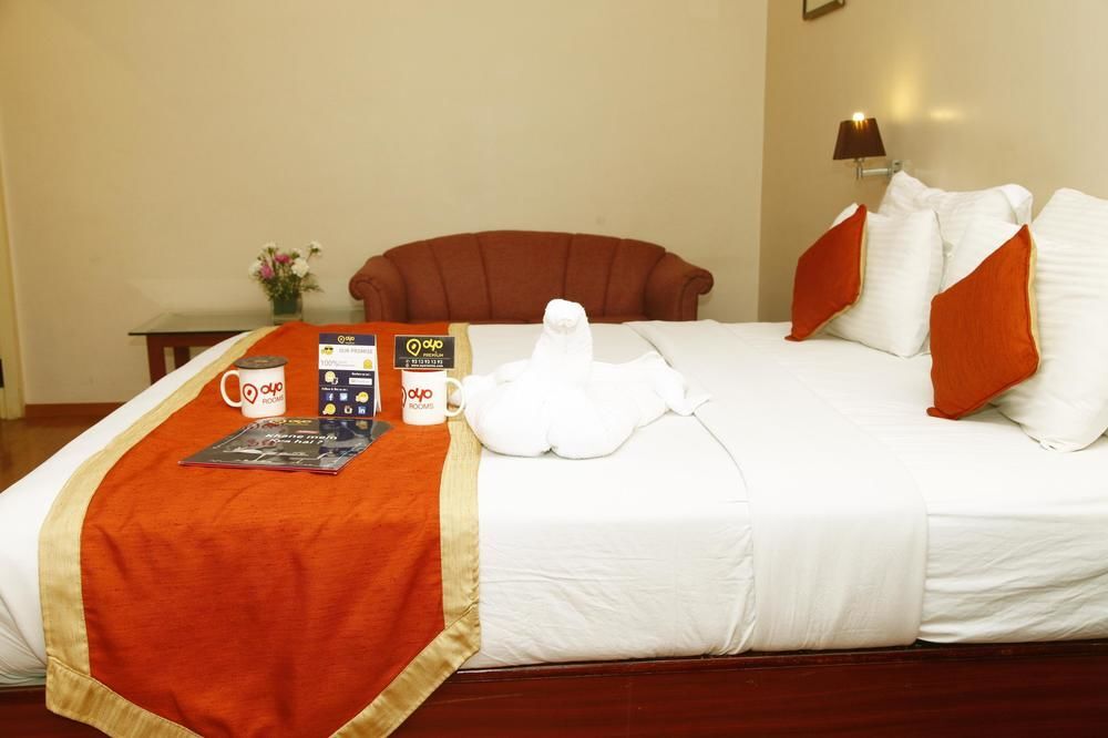 Коимбатур: OYO Premium Gandhipuram Avinashi Road