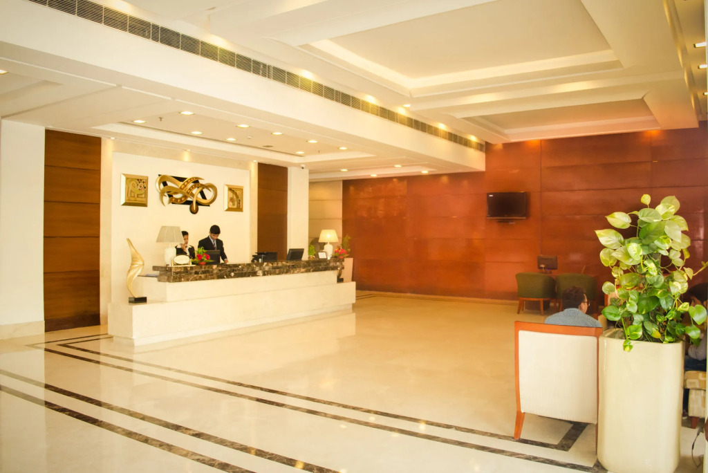 Гуруграм: Hotel Haut Monde