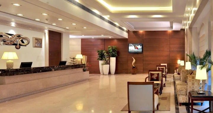 Гуруграм: Hotel Haut Monde