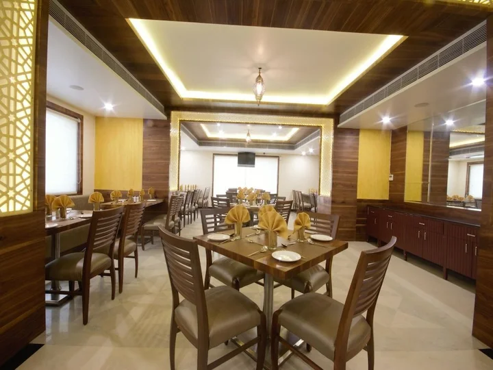 Ахмедабад: OYO 3763 Naeeka Hotel
