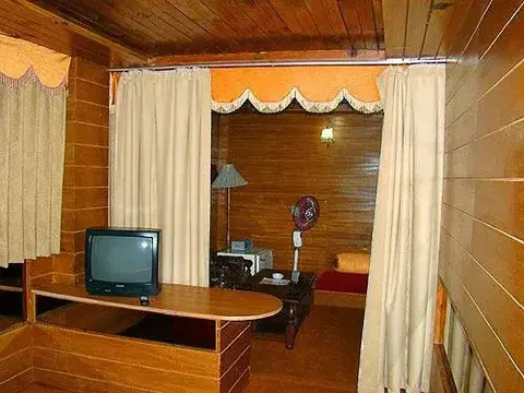 Манали: Hotel Chandermukhi