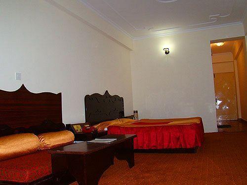 Манали: Hotel Chandermukhi