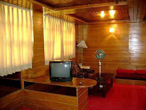 Манали: Hotel Chandermukhi
