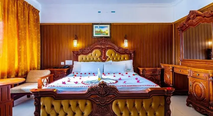 Муннар: Mist Inn Resort
