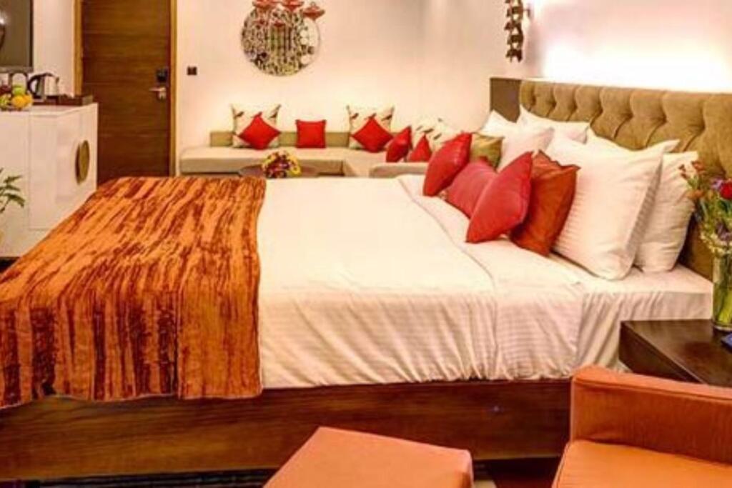 Пуна: The HHI Pune