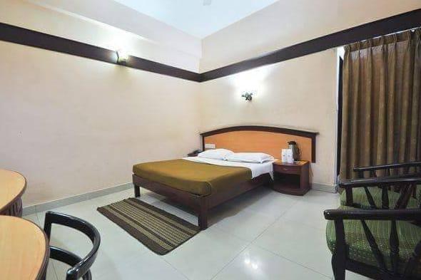 Муннар: Munnar Inn