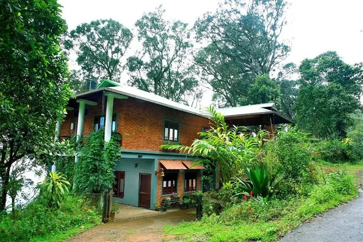 Муннар: Manjusha Hotels & Resorts
