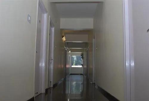 Ути: Hotel Sanjay