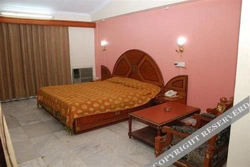 Олд-Махабалешвар: Shahee Resorts