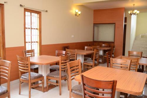 Ути: Maruthi Cottages