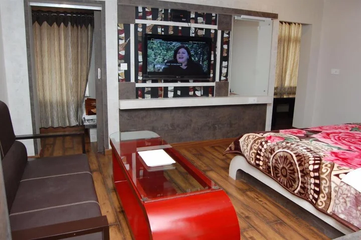 Ути: Hotel Sarkar Palace