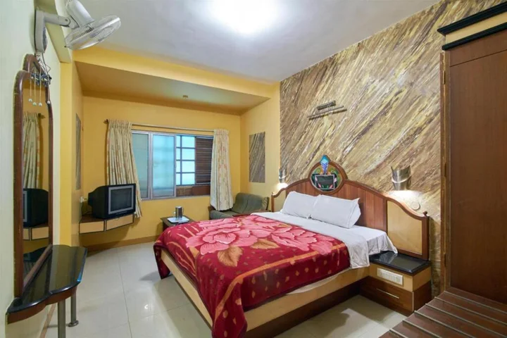 Ути: Hotel Sarkar Palace