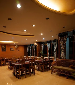 Ути: Green Park Resort