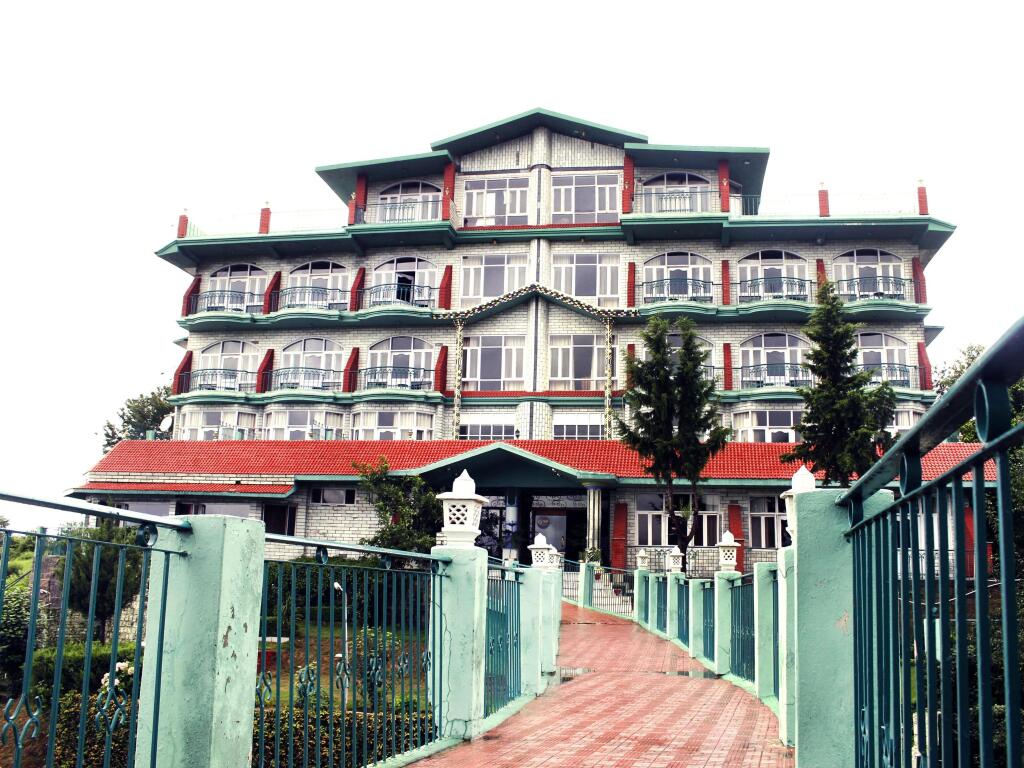 Дармсала: Snow Hermitage Resort