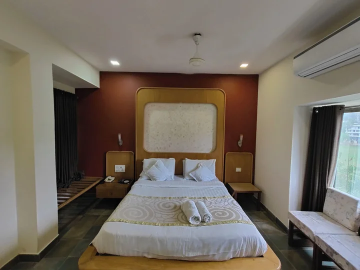 Гора Абу: Hotel Maharaja