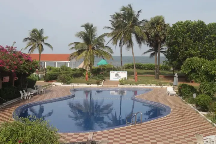 Golden Sun Beach Resort — фото 4