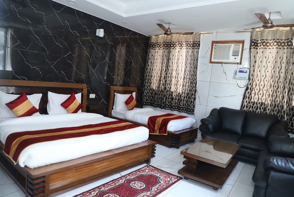 Шивпури: Chanakya Resort
