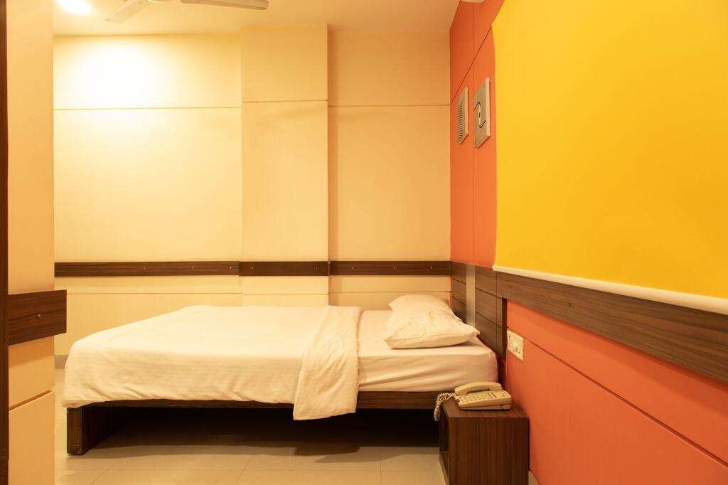 Соманур: Ginger Tirupur