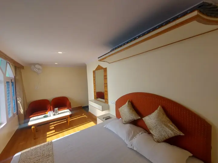 Шимла: BrightLand Hotel