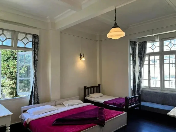 Дарджилинг: Pineridge Hotel