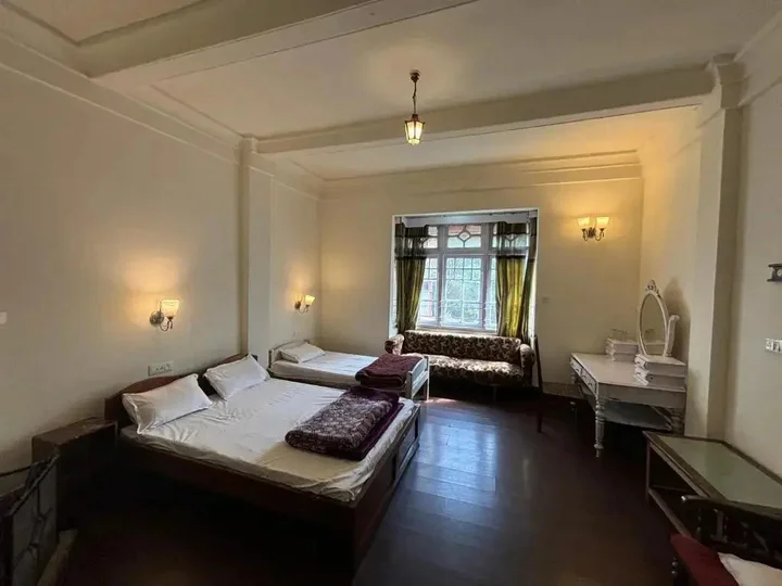 Дарджилинг: Pineridge Hotel
