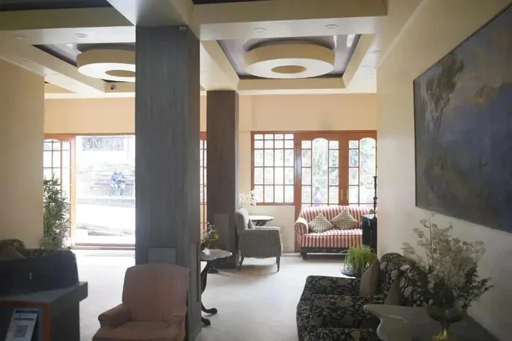 Дарджилинг: Pineridge Hotel