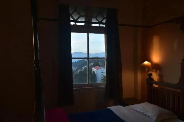 Дарджилинг: Pineridge Hotel