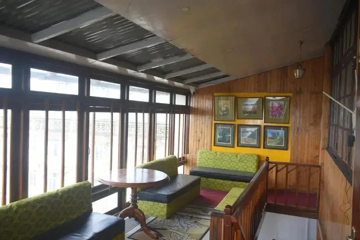 Дарджилинг: Pineridge Hotel