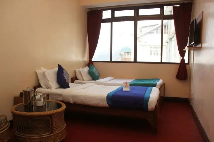 Дарджилинг: Tibet Home