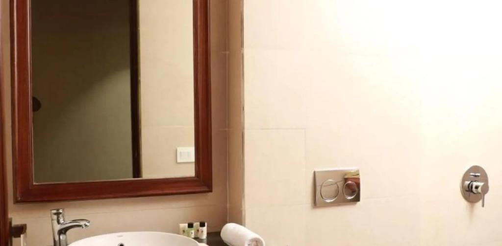 Амритсар: Hotel Golden Tower
