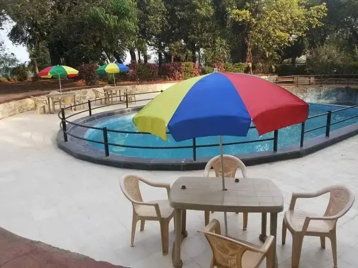 Олд-Махабалешвар: Hotel Girija Resort