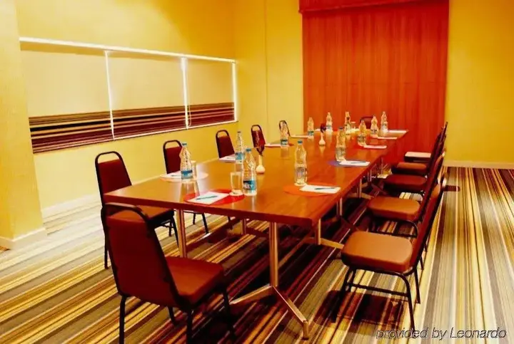 Коимбатур: Aloft Coimbatore Singanallur