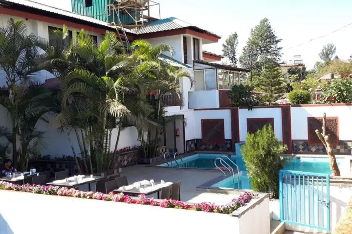 carousel image 4