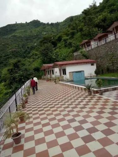 Массури: V Resorts Albert Lodge Mussoorie